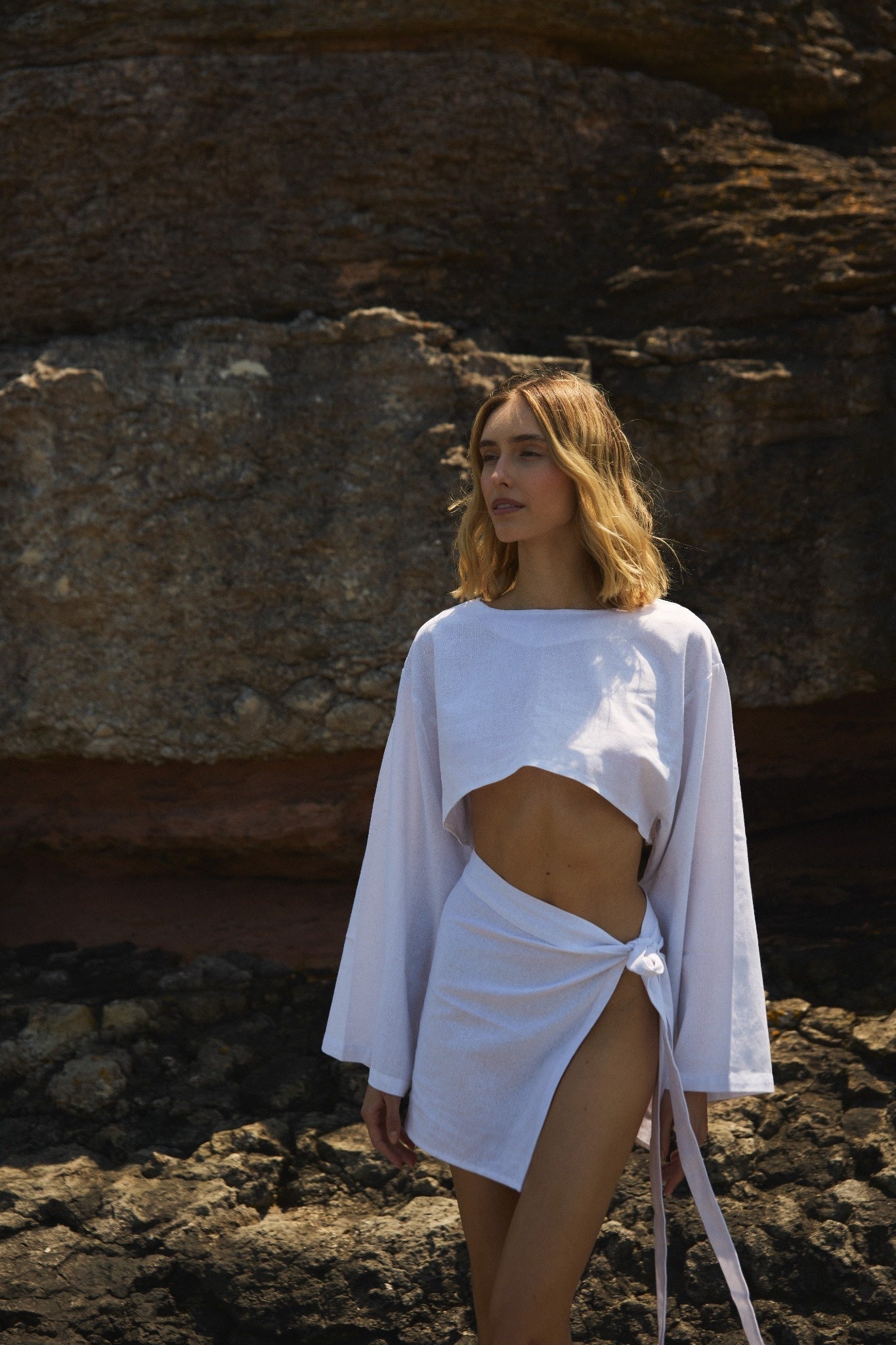 GAIA WHITE KIMONO